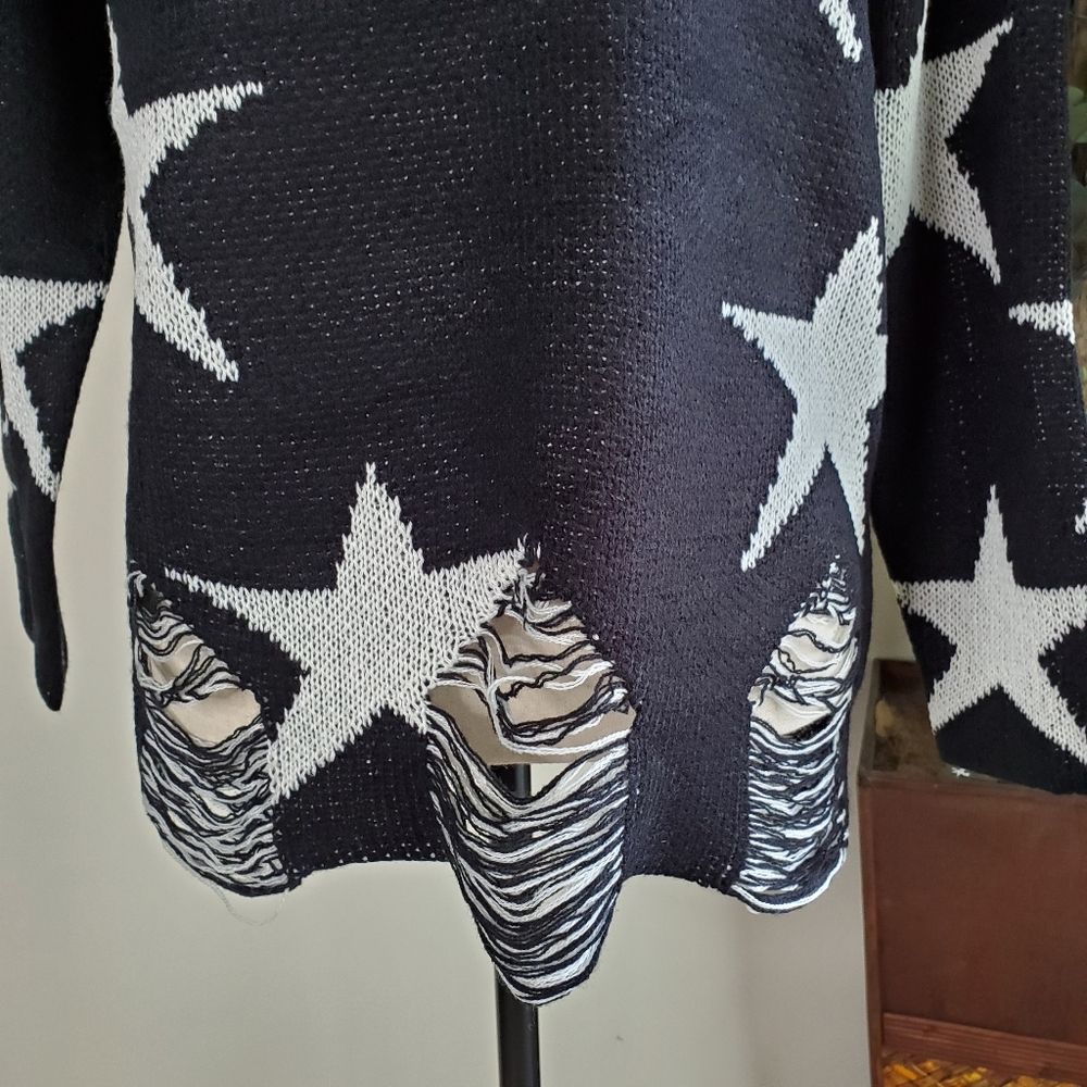 New! Black Knit Star Distressed Hem Sweater - Picture 6 of 8